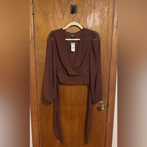 Express Wrap top 
NEVER WORN 
XSMALL